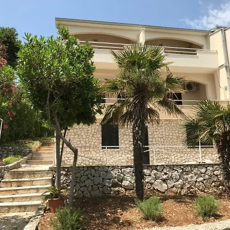Seaside Apartmán *